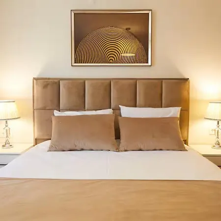 Kaira & Aparts Hotel